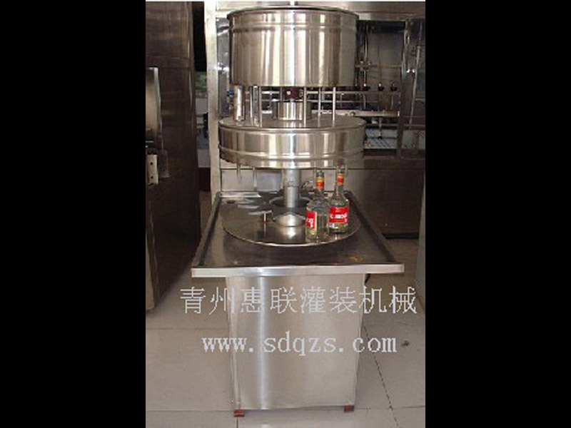 白酒灌裝機(jī)價格