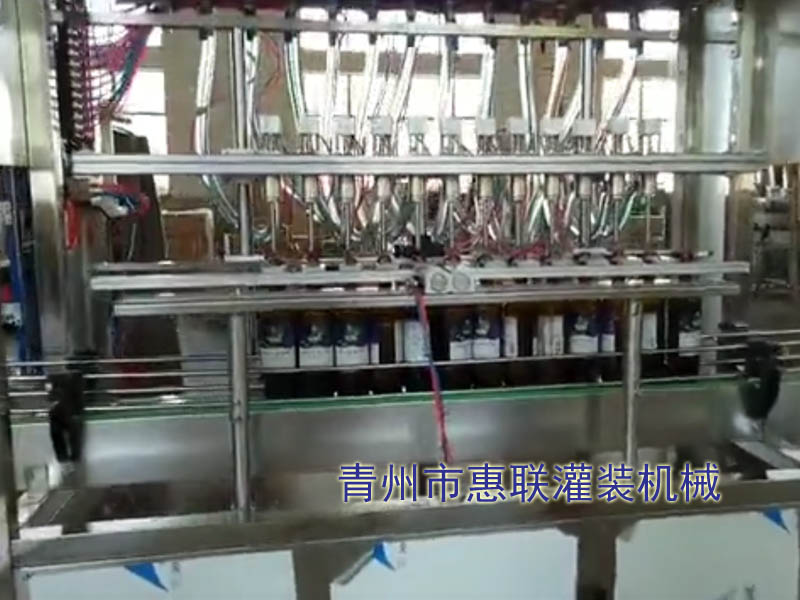 山東醬油醋灌裝機(jī)
